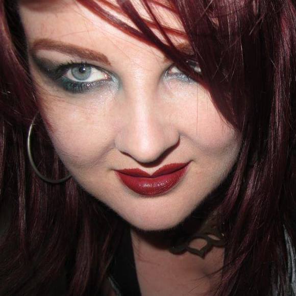 Meet your Posher, Sharon - Picture 1 of 1